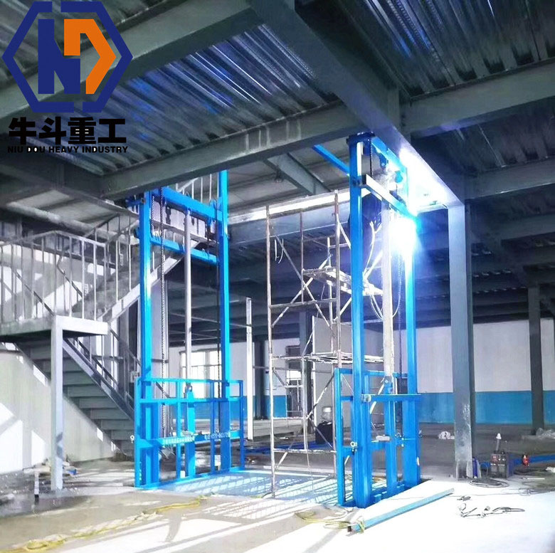 導(dǎo)軌式升降平臺(tái)